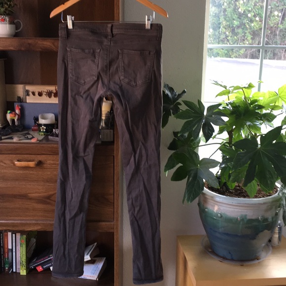 Uniqulo Grey Skinny Jeans - Picture 6 of 7